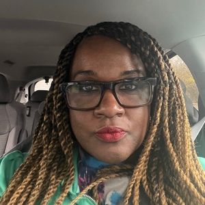 Meet your Posher, Coralee